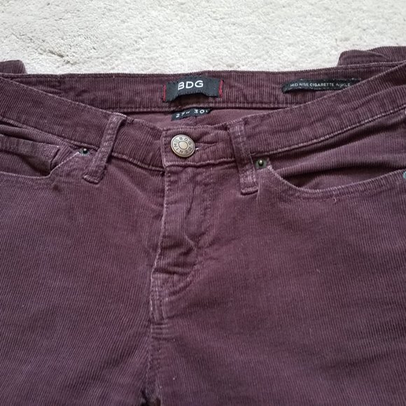 BDG Mid-Rise Cigarette Ankle Corduroy Pants,  27 W x 30 L - Picture 6 of 9